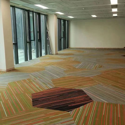 Cubiertas de alfombras de lujo para habitaciones comerciales 50x50 60.96x60.96