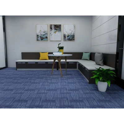 Modelo de rompecabezas de estilo sencillo azulejos de alfombra extraíbles de lujo 50x50 para oficina modular