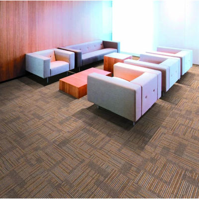 Tejas de alfombra fáciles de instalar para el hogar de lujo removible 50x50 Alfombra modular de oficina