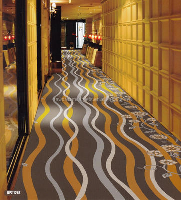 Alfombra de pasillo de hotel hecha en máquina al estilo Jacquard para sus necesidades