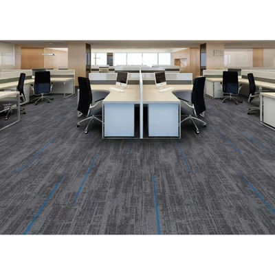 Tejas para alfombras antideslizantes 50x50 Opción profesional para pisos modulares de oficina