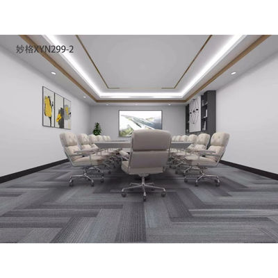 Tejas de alfombras modulares de oficina 50x50 con diseño de lujo y característica extraíble