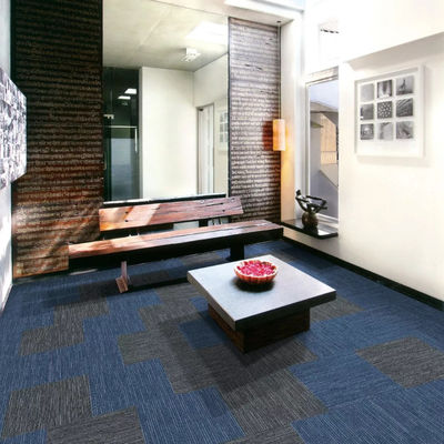 Estilo moderno 100% Pp Tejas de alfombra de oficina en 50x50cm Cuadrados de alfombra comercial OEM