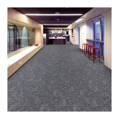 50x50 Tejas de alfombra modulares de oficina extraíbles 3 kg/m2 Rectángulo para espacios profesionales